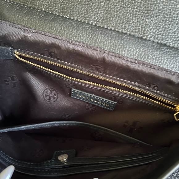 Tory Burch quilted black bag - Picture 6 of 9